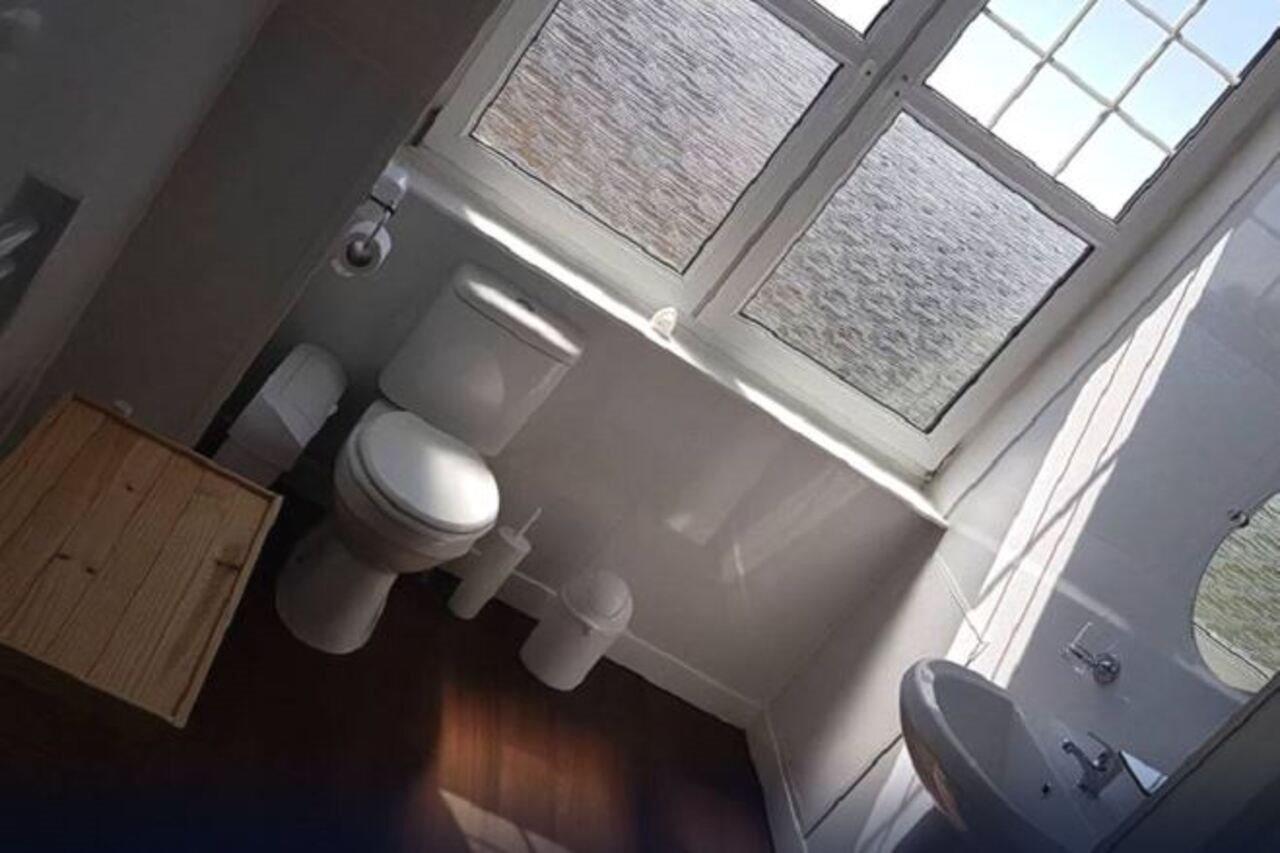 Oyo Gothenburg Hotel Dunfermline Extérieur photo